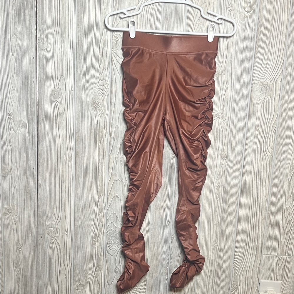 Alo Yoga High-Waist Cinched Ruched Leggings Chestnut Shine Size Small